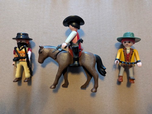 Playmobile cowboys and horse - cowboys,